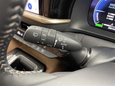 TOYOTA CROWN SPORT - 9