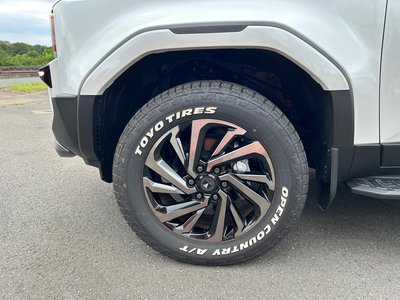 2025 Toyota LAND CRUISER 250 — миниатюра 13