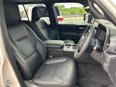 2025 Toyota LAND CRUISER 250 — миниатюра 16
