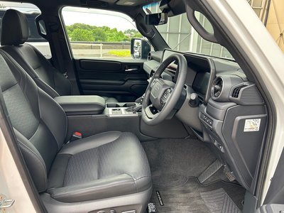 2025 Toyota LAND CRUISER 250 — миниатюра 17