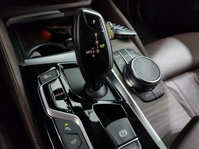 2018 BMW 6 SERIES GT — миниатюра 12