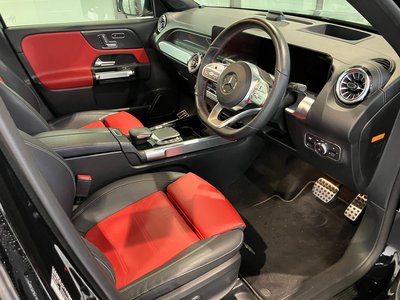 2023 Mercedes-BENZ GLB photo 8