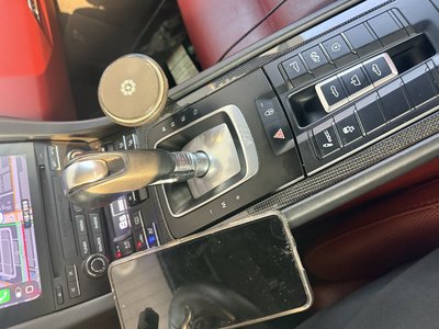 صورة 8 لـ 2018 Porsche 911
