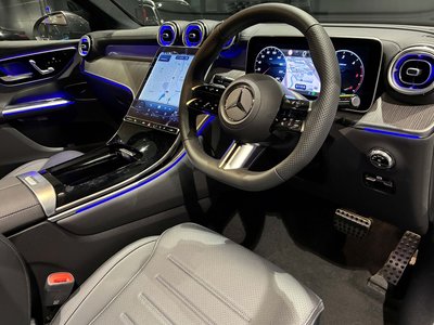 2025 Mercedes-BENZ GLC — миниатюра 30