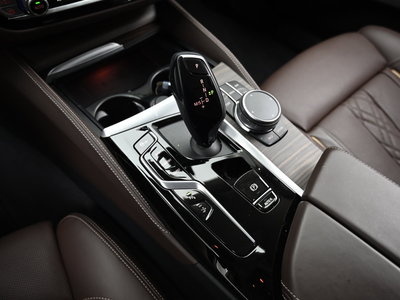 BMW 6 SERIES GT - 9
