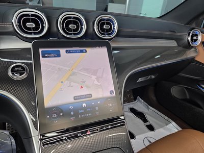 2025 Mercedes-BENZ CLE — миниатюра 13