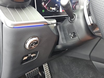 2025 Mercedes-BENZ GLC 缩略图 28