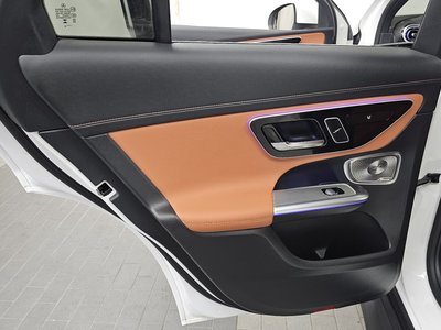 2025 Mercedes-BENZ GLC 缩略图 15