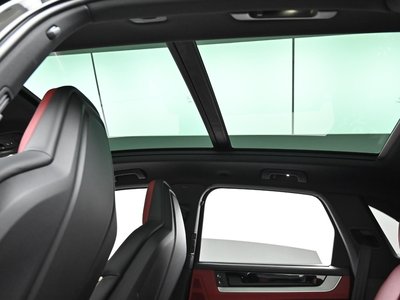 2025 Porsche CAYENNE thumbnail 19