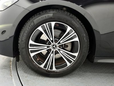 MERCEDES-BENZ E-CLASS - 6