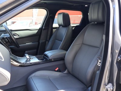 صورة 4 لـ 2024 LAND Rover RANGE ROVER VELAR