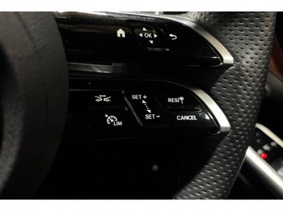 MERCEDES-BENZ GLC - 7