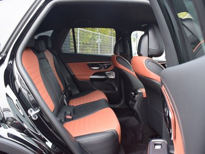 MERCEDES-BENZ GLC - 3