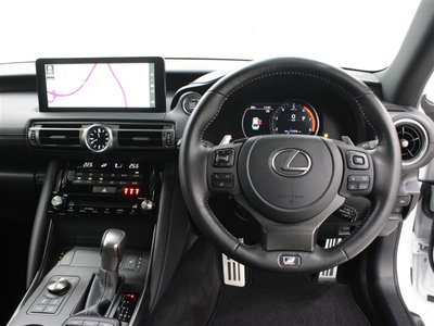 LEXUS IS - 5
