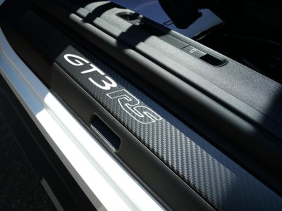2025 Porsche 911 thumbnail 33