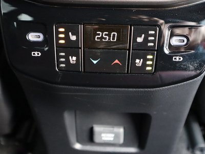 2023 Lexus RX — миниатюра 13