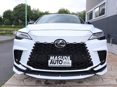 صورة 2 لـ 2023 Lexus RX