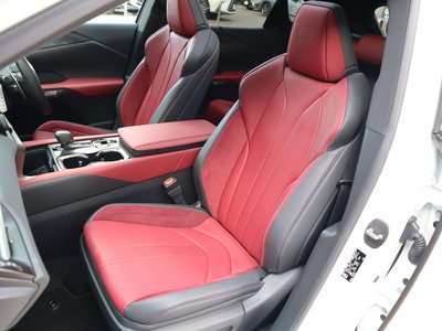 2023 Lexus RX — миниатюра 52