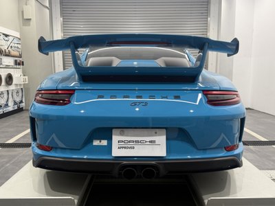 PORSCHE 911 - 4