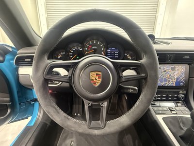 PORSCHE 911 - 9
