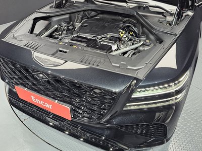 2025 Genesis GV80 photo 7