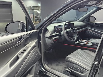 2025 Genesis GV80 photo 10