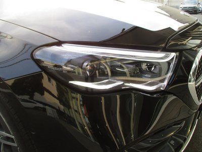 MERCEDES-BENZ E-CLASS - 6