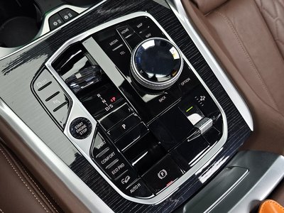 2023 BMW X6 — фото 9