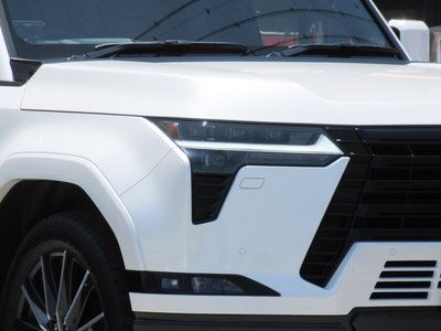 2025 LEXUS GX 照片 8