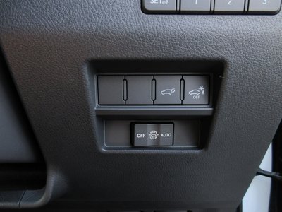 صورة مصغرة 49 لـ 2025 Lexus GX