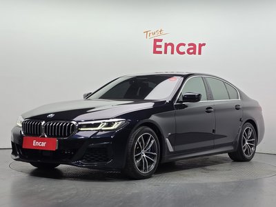 2022 BMW 5 SERIES 照片 1