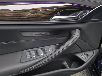 2022 BMW 5 SERIES 缩略图 28