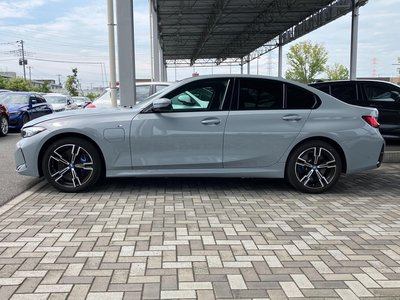 صورة 3 لـ 2025 BMW 3 SERIES