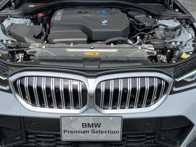صورة 10 لـ 2025 BMW 3 SERIES