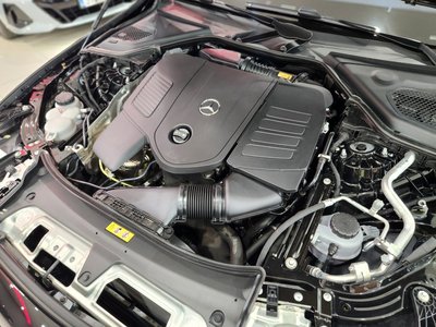 MERCEDES-BENZ E-CLASS - 7