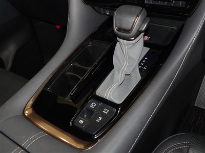 2024 Toyota ALPHARD — миниатюра 14