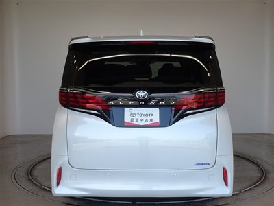 2024 Toyota ALPHARD — миниатюра 25