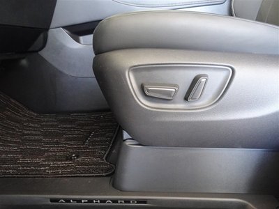 2024 Toyota ALPHARD — миниатюра 18