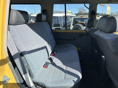 TOYOTA LAND CRUISER 70 - 8