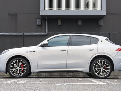 صورة 6 لـ 2024 Maserati GRECALE