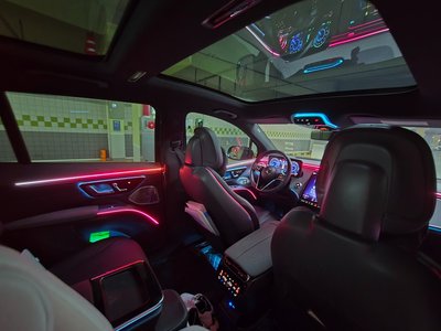 MERCEDES-BENZ EQS - 10