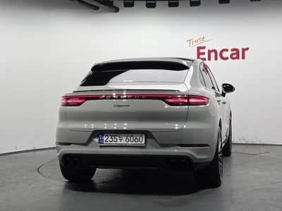 PORSCHE CAYENNE - 3