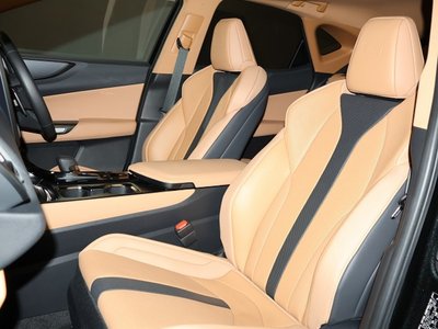 صورة مصغرة 14 لـ 2025 Lexus NX