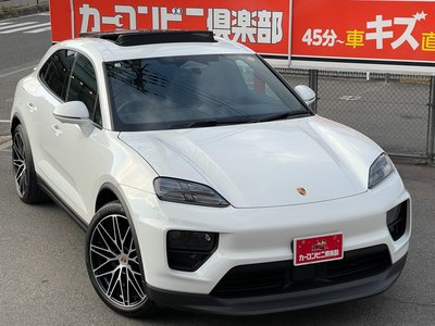 PORSCHE MACAN - 2