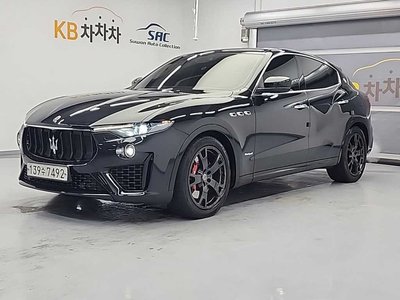 MASERATI LEVANTE - 5
