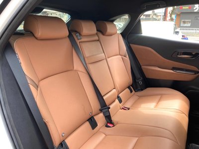 TOYOTA CROWN SPORT - 9