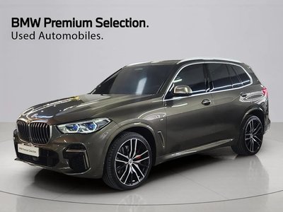 صورة 1 لـ 2023 BMW X5