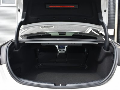 صورة 10 لـ 2024 MERCEDES-BENZ C-CLASS