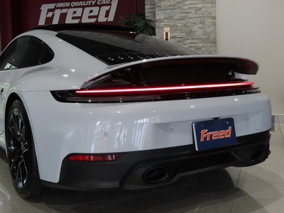 PORSCHE 911 - 6