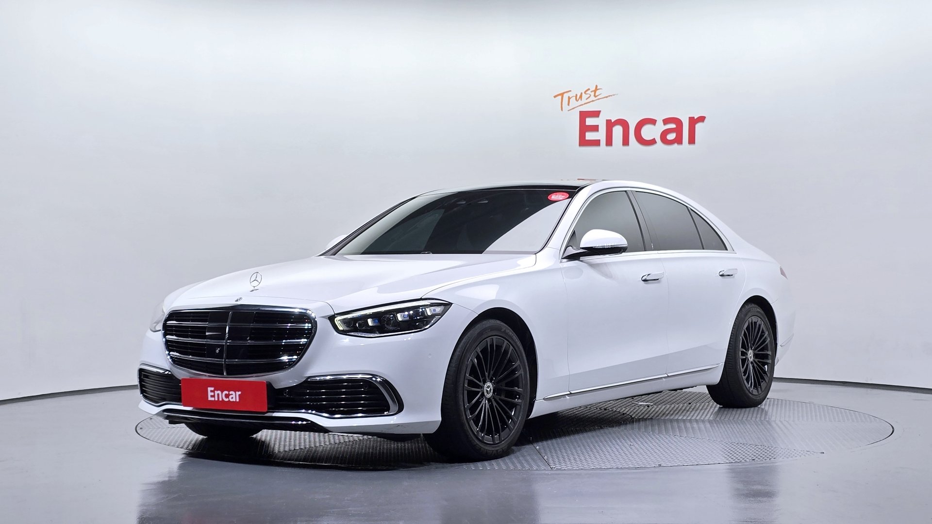 MERCEDES-BENZ S-CLASS - View 1